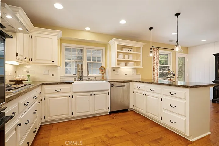 2262 Mardavido Lane, Fallbrook, California 92028