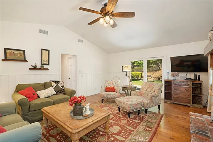 2262 Mardavido Lane, Fallbrook, California 92028