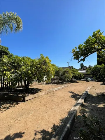 2262 Mardavido Lane, Fallbrook, California 92028