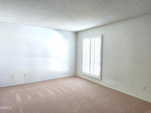25215 Village 25 WeSellLeisureVillage (9