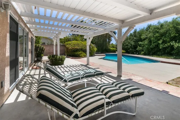 20752 Nashville Street, Chatsworth, California 91311