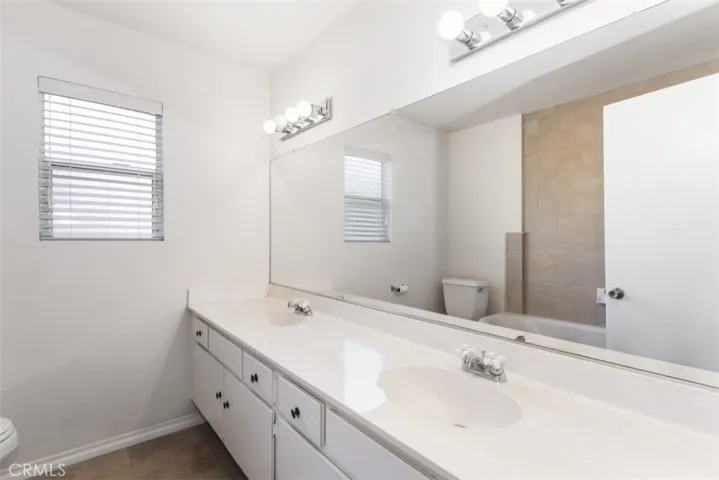 20752 Nashville Street, Chatsworth, California 91311