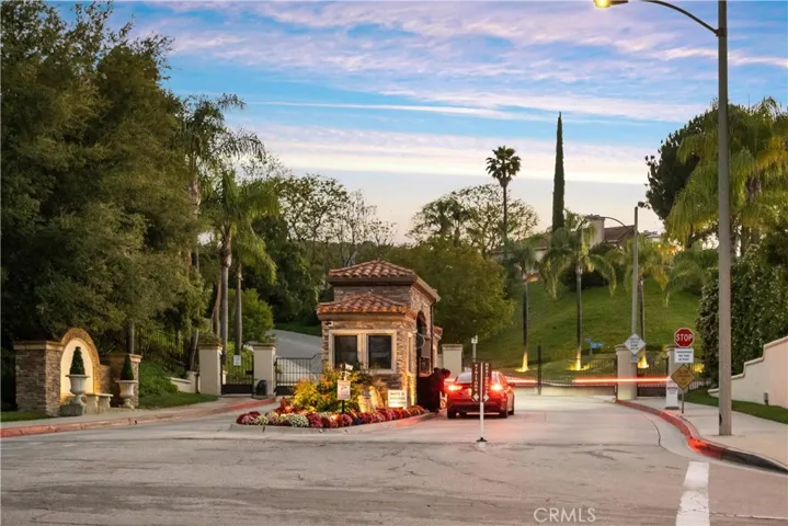 3623 Calle Joaquin, Calabasas, California 91302