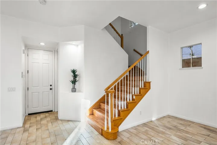 3623 Calle Joaquin, Calabasas, California 91302