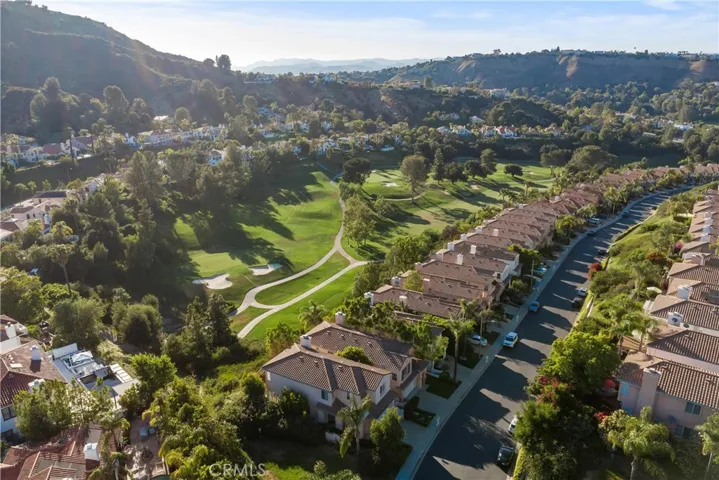 3623 Calle Joaquin, Calabasas, California 91302