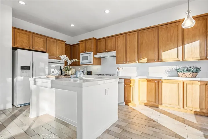 3623 Calle Joaquin, Calabasas, California 91302