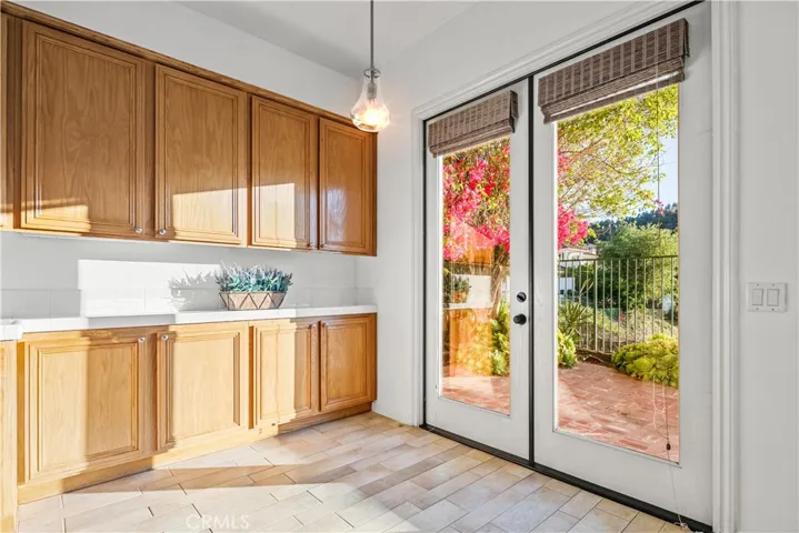 3623 Calle Joaquin, Calabasas, California 91302