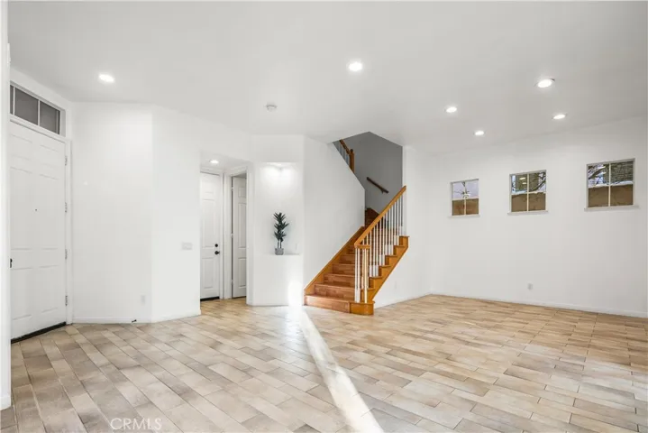 3623 Calle Joaquin, Calabasas, California 91302