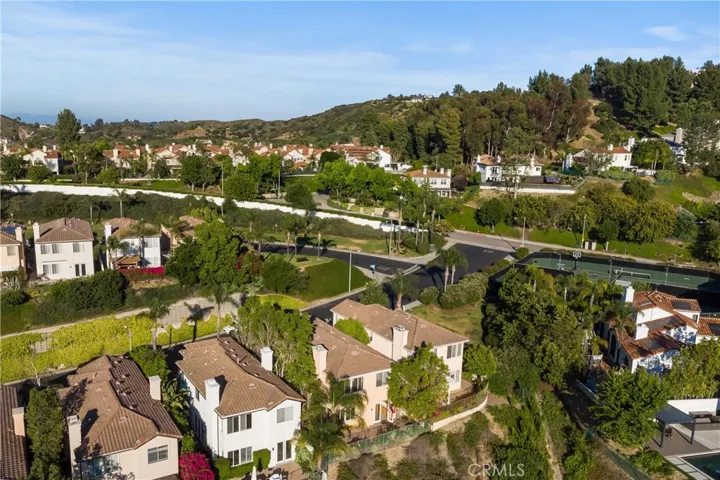 3623 Calle Joaquin, Calabasas, California 91302