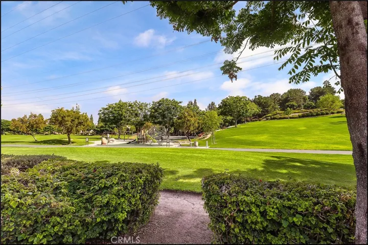 3 Pineoak, Aliso Viejo, California 92656