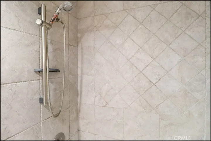 3 Pineoak, Aliso Viejo, California 92656