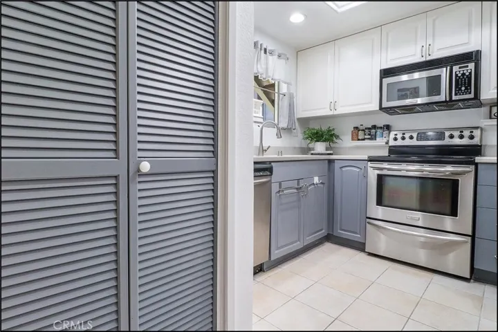 3 Pineoak, Aliso Viejo, California 92656