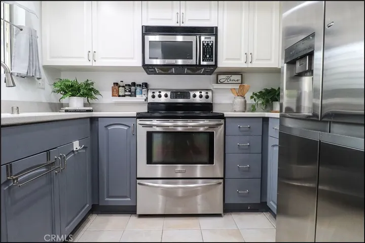 3 Pineoak, Aliso Viejo, California 92656