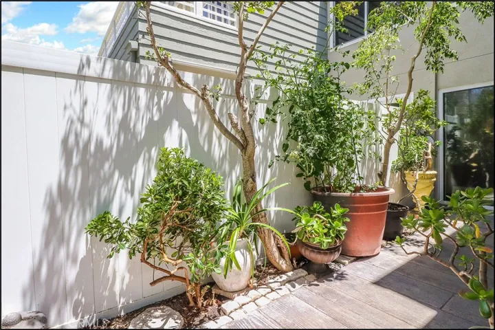 3 Pineoak, Aliso Viejo, California 92656