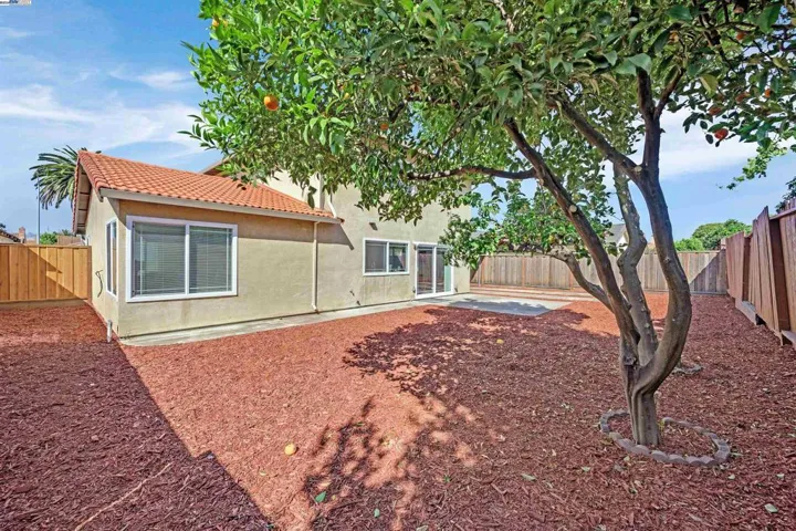 32717 Bucks Lake Ln, Fremont, California 94555
