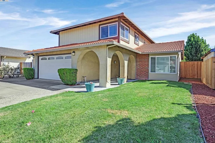 32717 Bucks Lake Ln, Fremont, California 94555