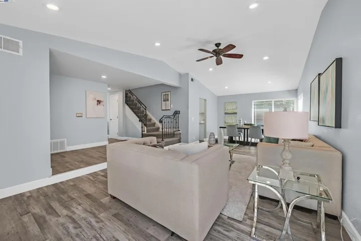32717 Bucks Lake Ln, Fremont, California 94555