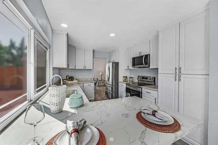 32717 Bucks Lake Ln, Fremont, California 94555