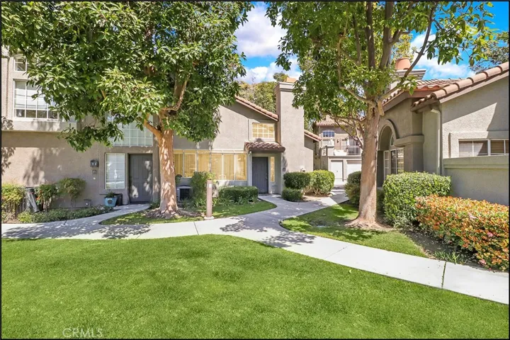 13 Tulip Place, Aliso Viejo, California 92656