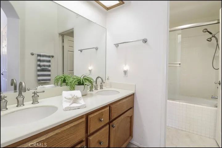 13 Tulip Place, Aliso Viejo, California 92656
