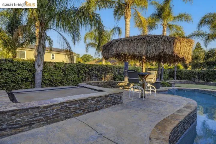 403 Silver Spur Ln, Oakley, California 94561