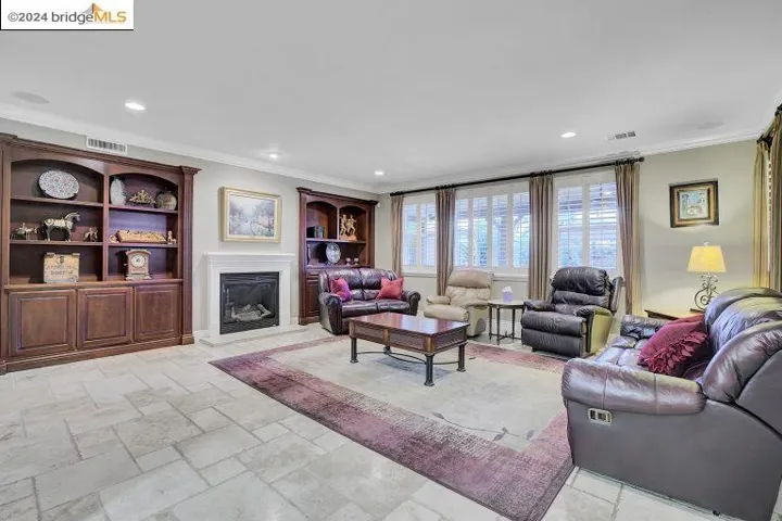 403 Silver Spur Ln, Oakley, California 94561