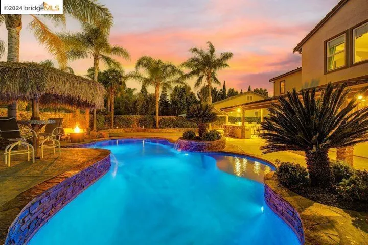 403 Silver Spur Ln, Oakley, California 94561