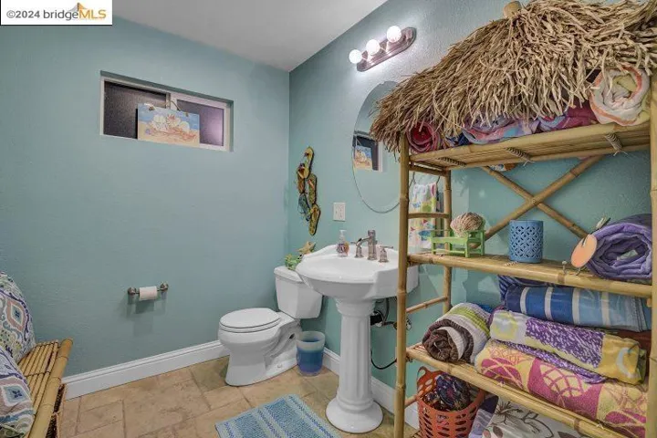 403 Silver Spur Ln, Oakley, California 94561