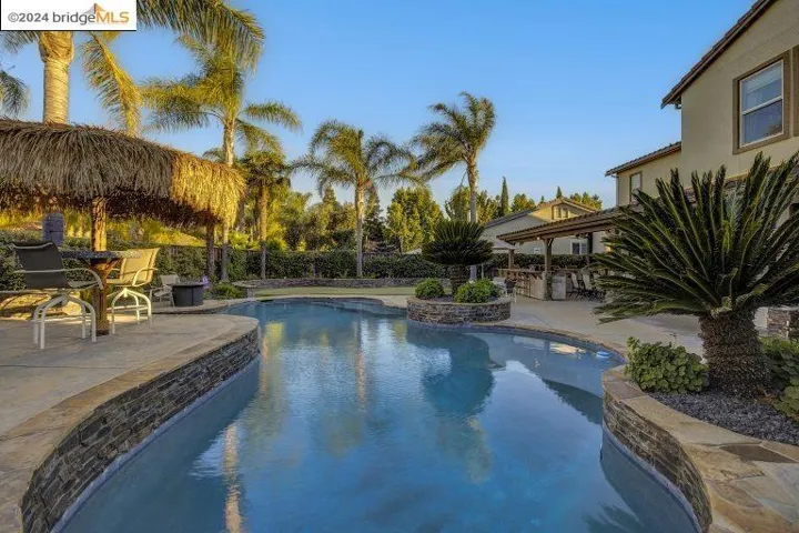 403 Silver Spur Ln, Oakley, California 94561