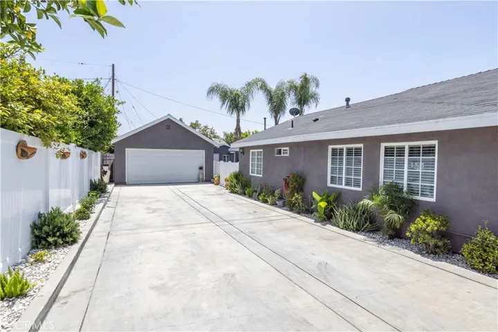 1016 N Huntington Street, San Fernando, California 91340