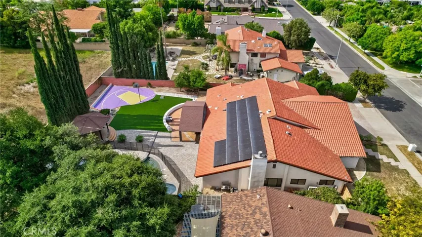 22434 Itasca Street, Chatsworth, California 91311