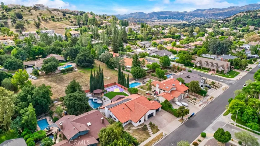 22434 Itasca Street, Chatsworth, California 91311