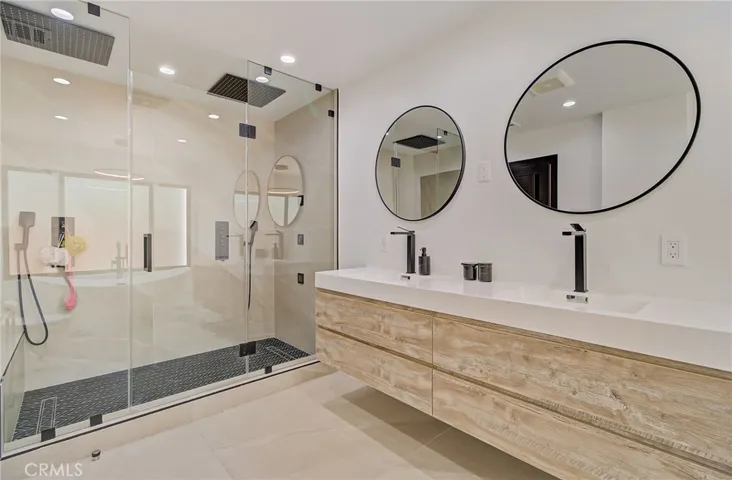 22434 Itasca Street, Chatsworth, California 91311