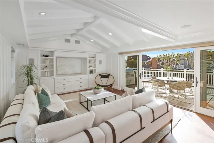 1701 E Balboa Boulevard, Newport Beach, California 92661