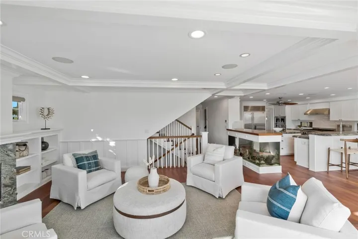 1701 E Balboa Boulevard, Newport Beach, California 92661