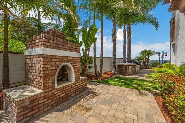 Fireplace & patio