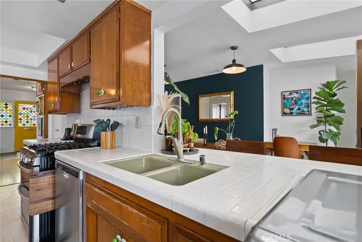 4447 Palo Verde Avenue, Lakewood, California 90713