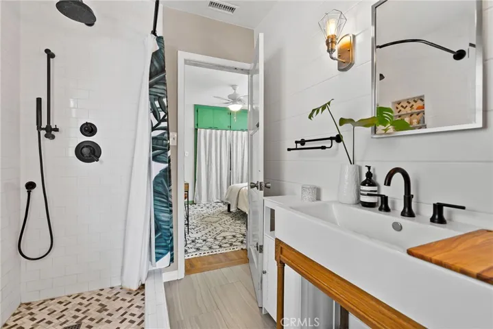 4447 Palo Verde Avenue, Lakewood, California 90713