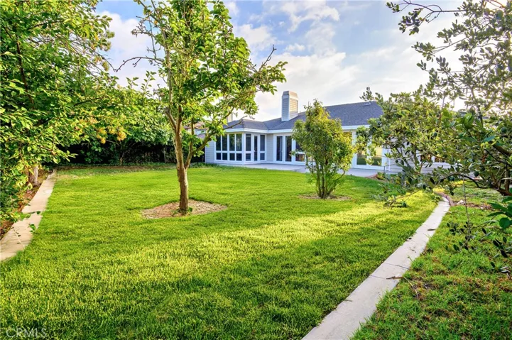 28820 King Arthur Court, Rancho Palos Verdes, California 90275
