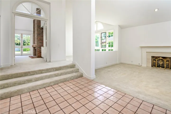 28820 King Arthur Court, Rancho Palos Verdes, California 90275