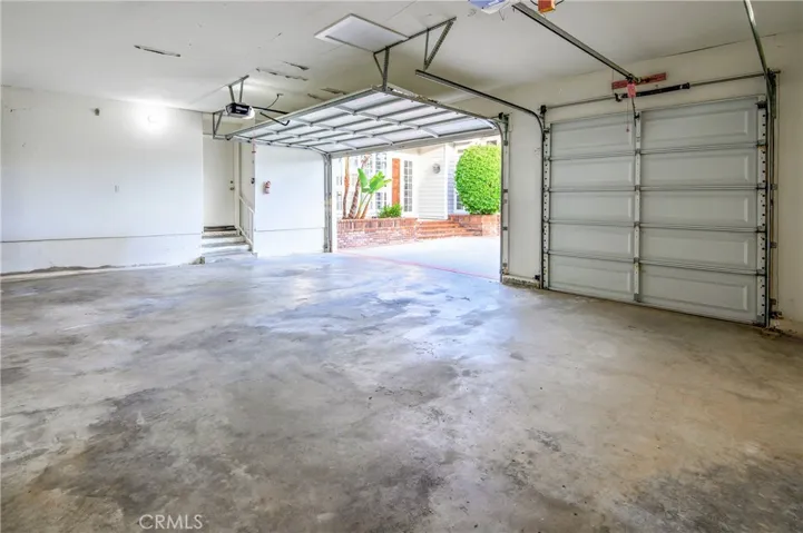 28820 King Arthur Court, Rancho Palos Verdes, California 90275