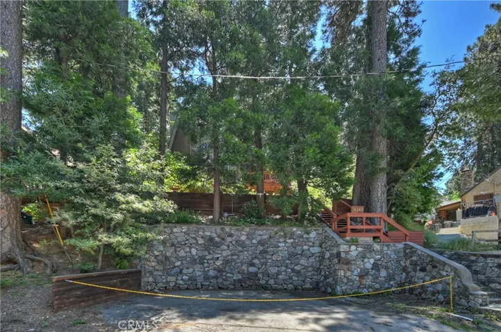 616 Rose Hill Drive, Crestline, California 92325