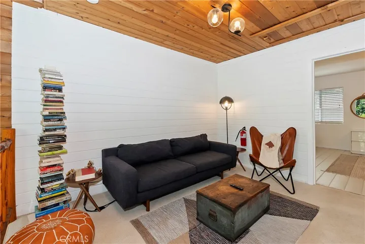 616 Rose Hill Drive, Crestline, California 92325