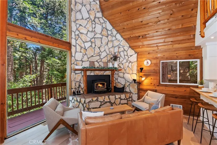 616 Rose Hill Drive, Crestline, California 92325
