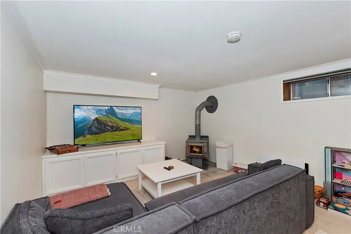 616 Rose Hill Drive, Crestline, California 92325