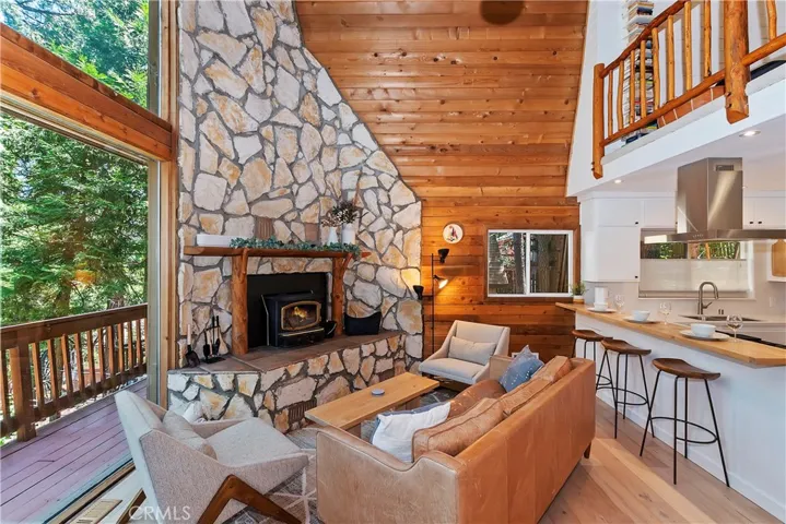 616 Rose Hill Drive, Crestline, California 92325