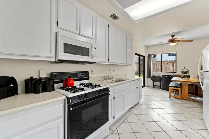 1469 Melody Ln, El Cajon, California 92019