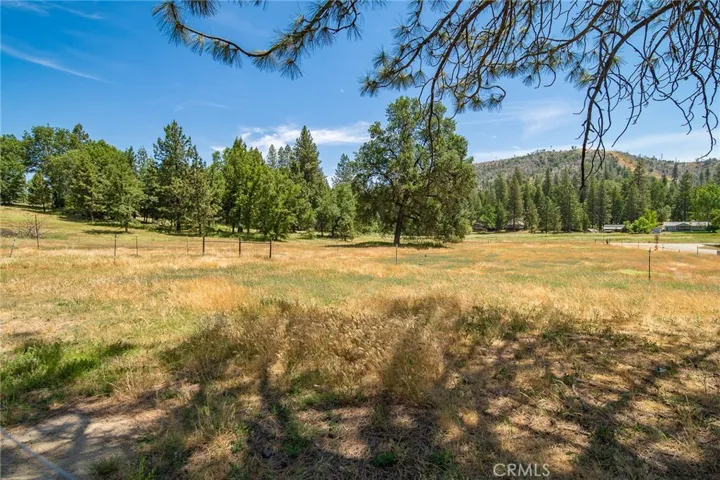 6890 Double Eagle Road, Mariposa, California 95338