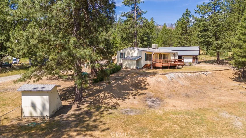 6890 Double Eagle Road, Mariposa, California 95338
