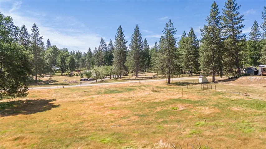 6890 Double Eagle Road, Mariposa, California 95338
